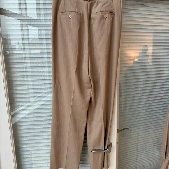 The Frankie Shop set - Picture 9 of 16